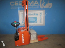 Doosan reach truck