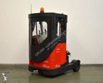 Linde reach truck