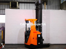 Toyota reach truck