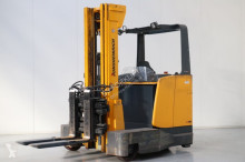 stivuitor cu catarg retractabil Jungheinrich ETVQ20