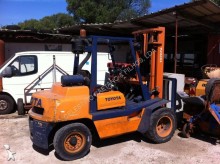 empilhador diesel Toyota