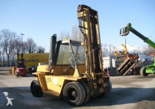 diesel heftruck Caterpillar