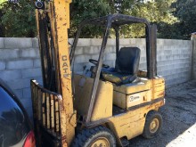diesel heftruck Caterpillar