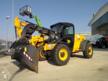 carrello elevatore JCB