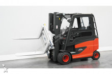Linde electric forklift