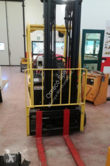 carrello elevatore elettrico Hyster