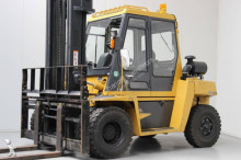 diesel heftruck Caterpillar