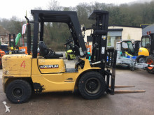 diesel heftruck Caterpillar