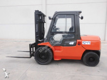 chariot élévateur Toyota 02-7FD40