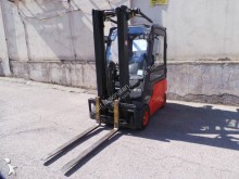chariot électrique Linde
