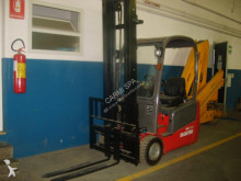 carrello elevatore elettrico Manitou