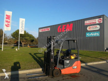 carrello elevatore elettrico Toyota