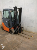 carrello elevatore elettrico Toyota