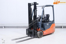 used electric forklift