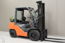 used gas forklift