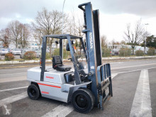 chariot diesel Nissan