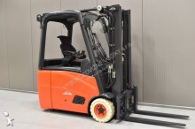 Linde electric forklift