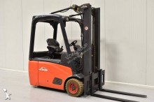 Linde electric forklift