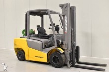 Jungheinrich gas forklift