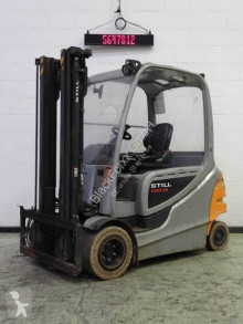 Still electric forklift