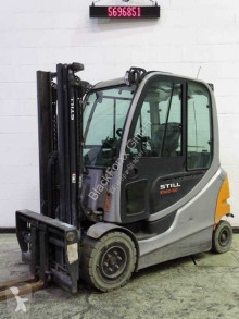 Still electric forklift