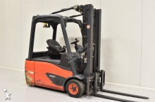 used electric forklift