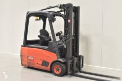 Linde electric forklift