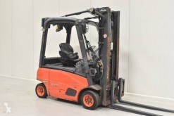 Linde electric forklift