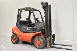 Linde diesel forklift