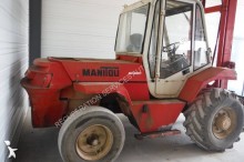 chariot tout terrain Manitou MC40CP