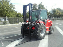 chariot tout terrain Manitou M26-2