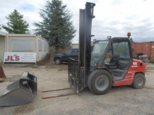 chariot tout terrain Manitou