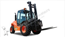 Ausa all-terrain forklift