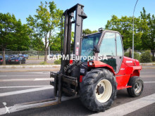 chariot tout terrain Manitou