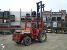 chariot tout terrain Manitou