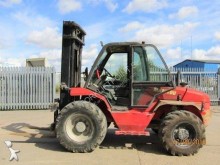 chariot tout terrain Manitou