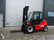 chariot tout terrain Manitou