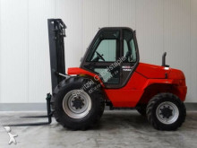 chariot tout terrain Manitou