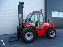 chariot tout terrain Manitou
