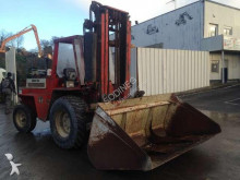 chariot tout terrain Manitou MC40HP
