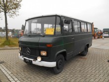 Mercedes minibus