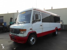 Mercedes minibus