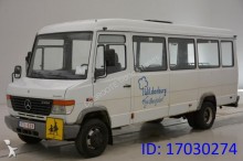 Mercedes minibus
