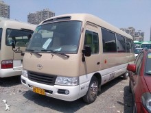 minibus Toyota