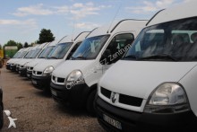 minibus Renault