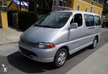 minibús Toyota