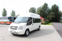 микроавтобус Ford