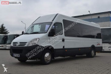 minibus używany