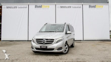 minibús Mercedes