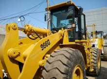 chargeuse sur pneus Caterpillar